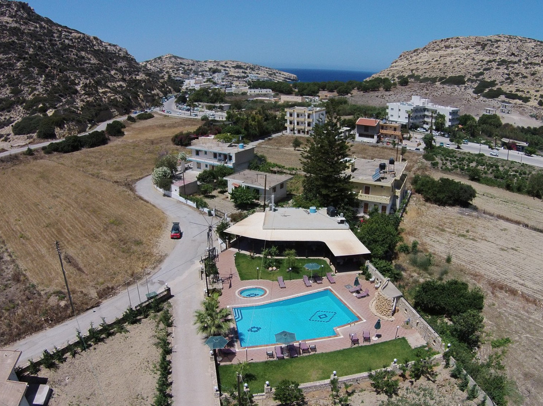Kaloi Limenes酒店住宿-Dimitris Resort Hotel
