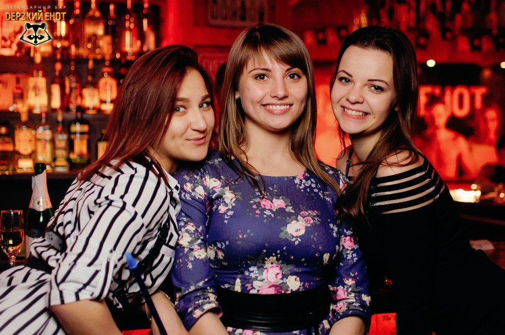 Bar DERZKIY ENOT景点图片