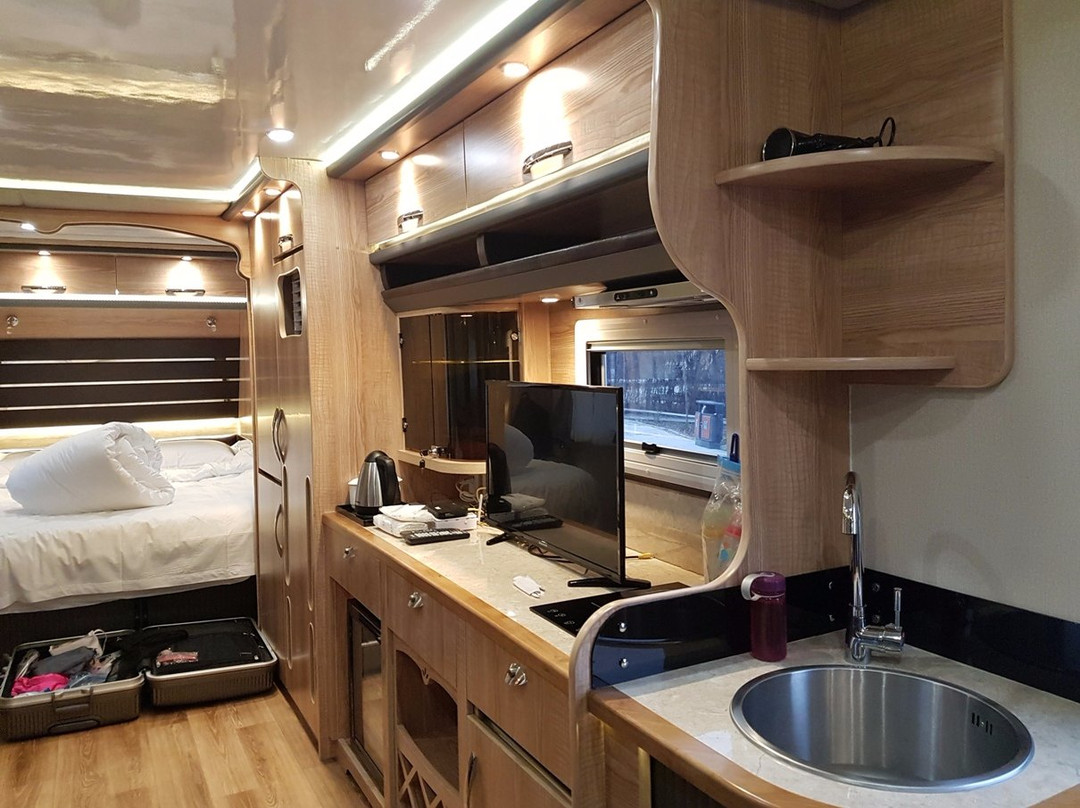 318连锁汽车旅馆松潘上磨自驾游营地店主图