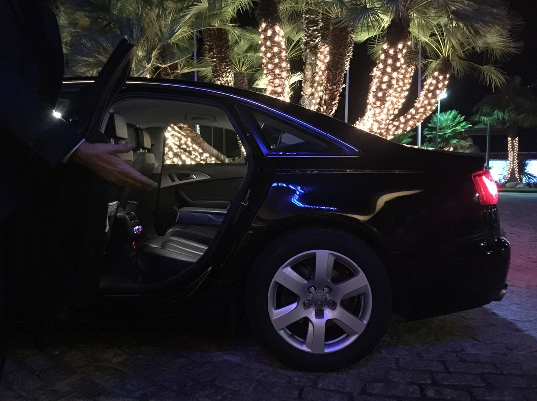 Cheap Malaga Airport Transfers-马拉加必去景点