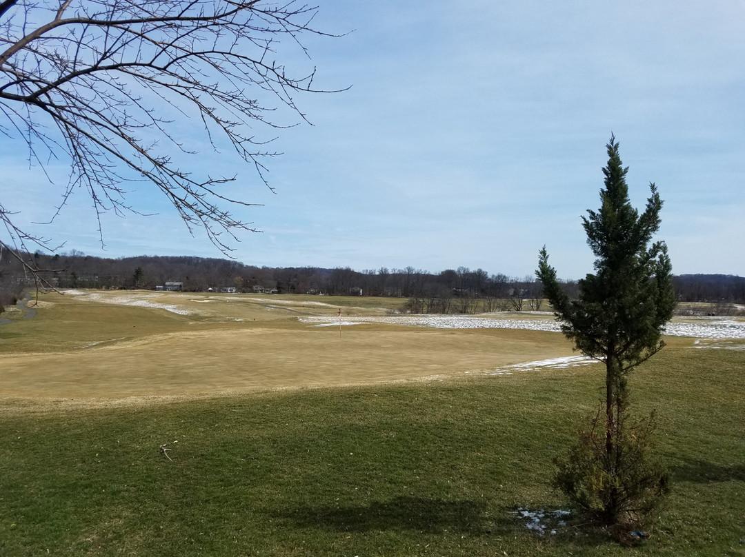 High Bridge Hills Golf Club景点图片