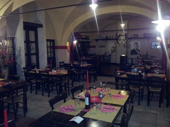 利梅纳餐馆和美食-TiroVino Osteria