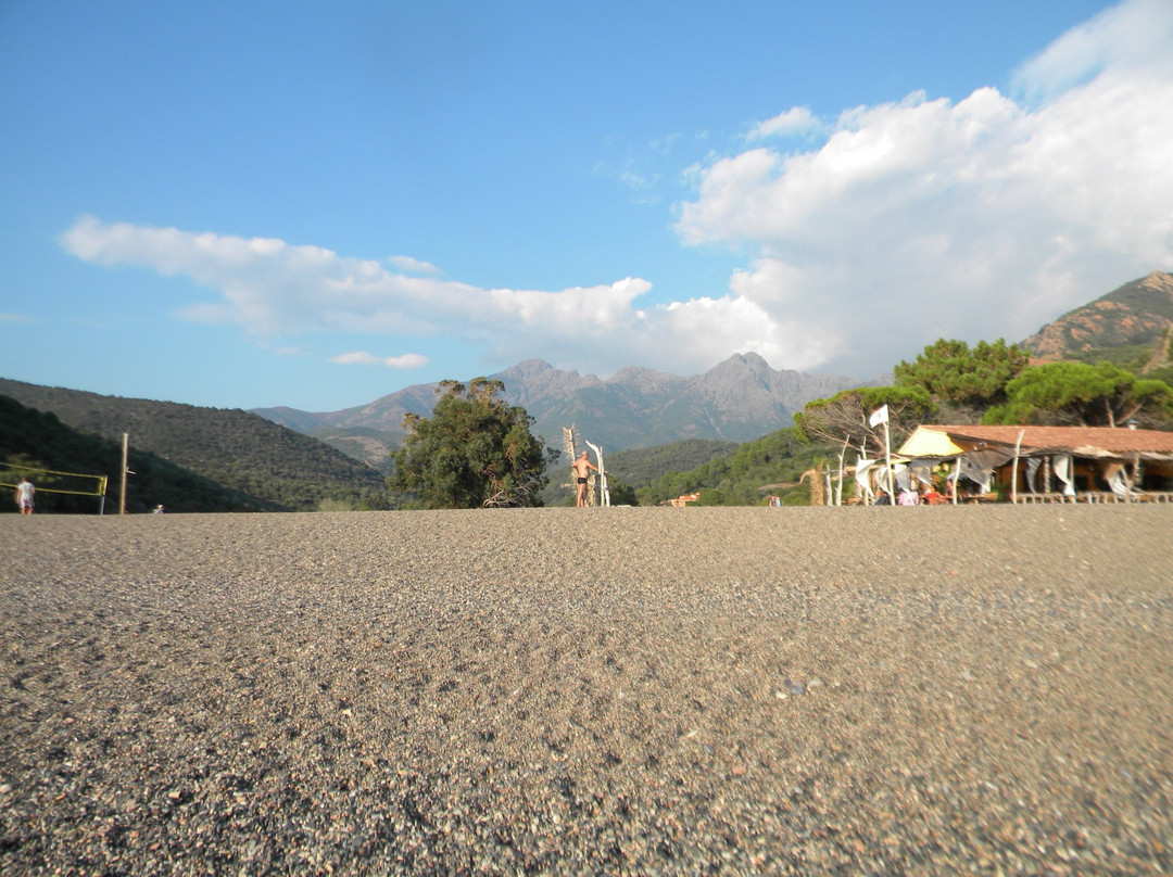 Plage de Bussaglia-Serriera必去景点