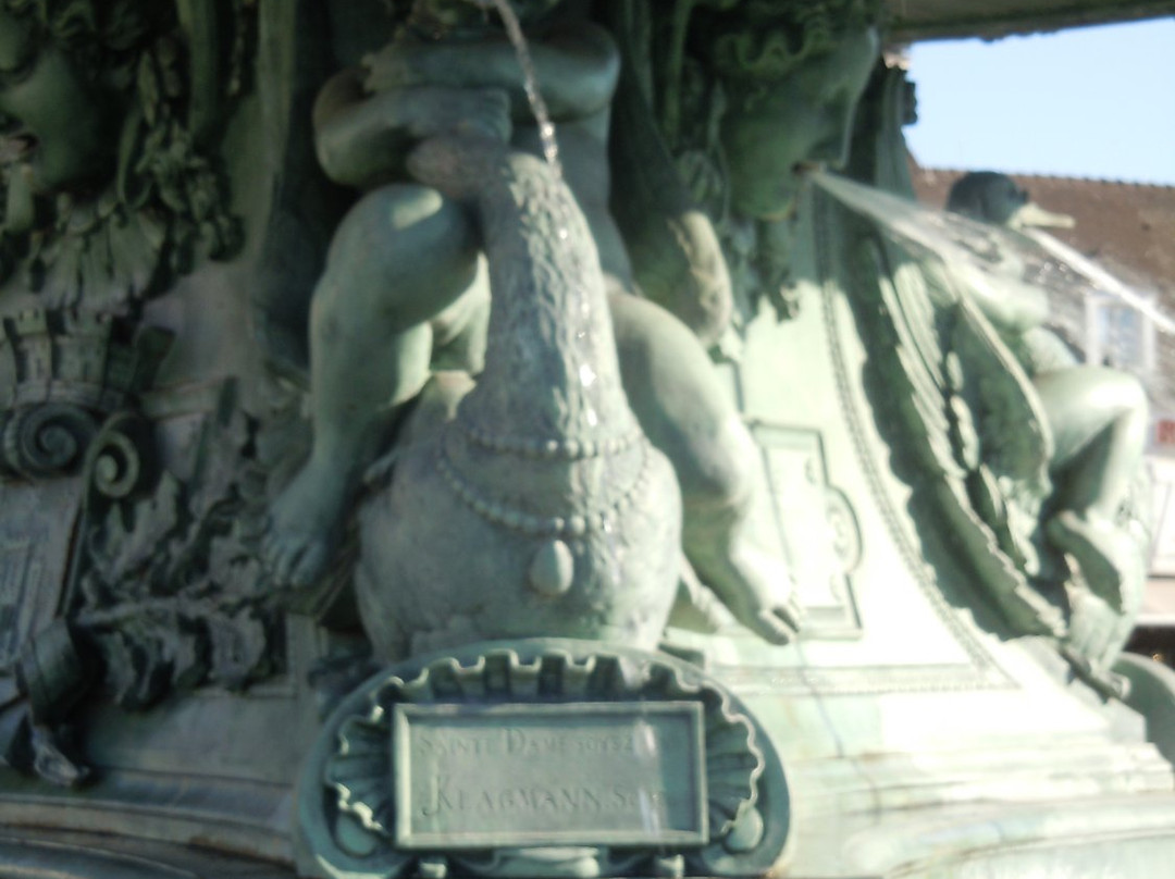 Fontaine Saint Jean景点图片
