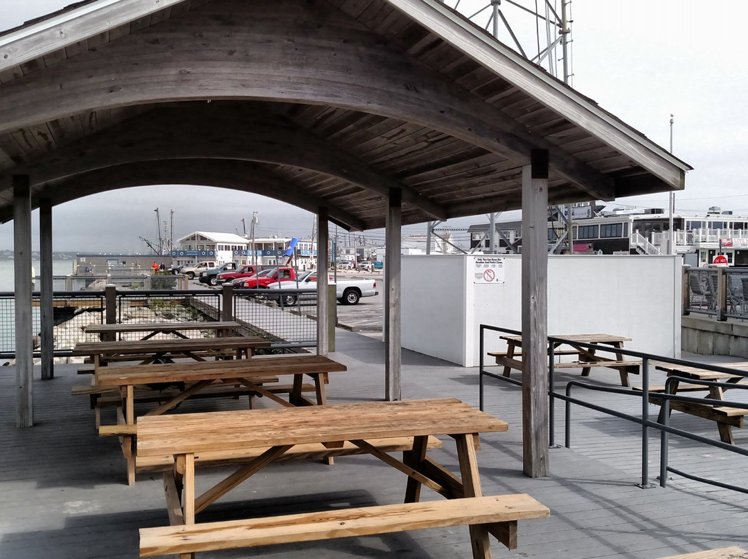 Salty Brine State Beach-纳拉干西特必去景点