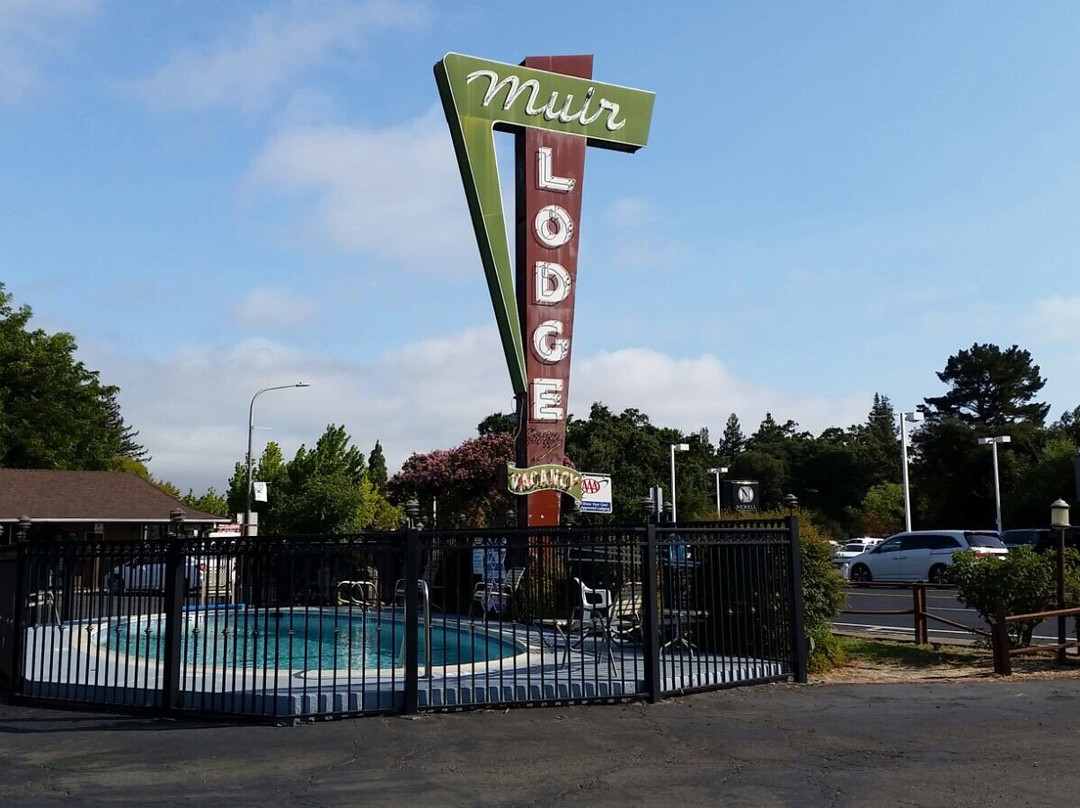 Port Costa酒店住宿-Muir Lodge Motel