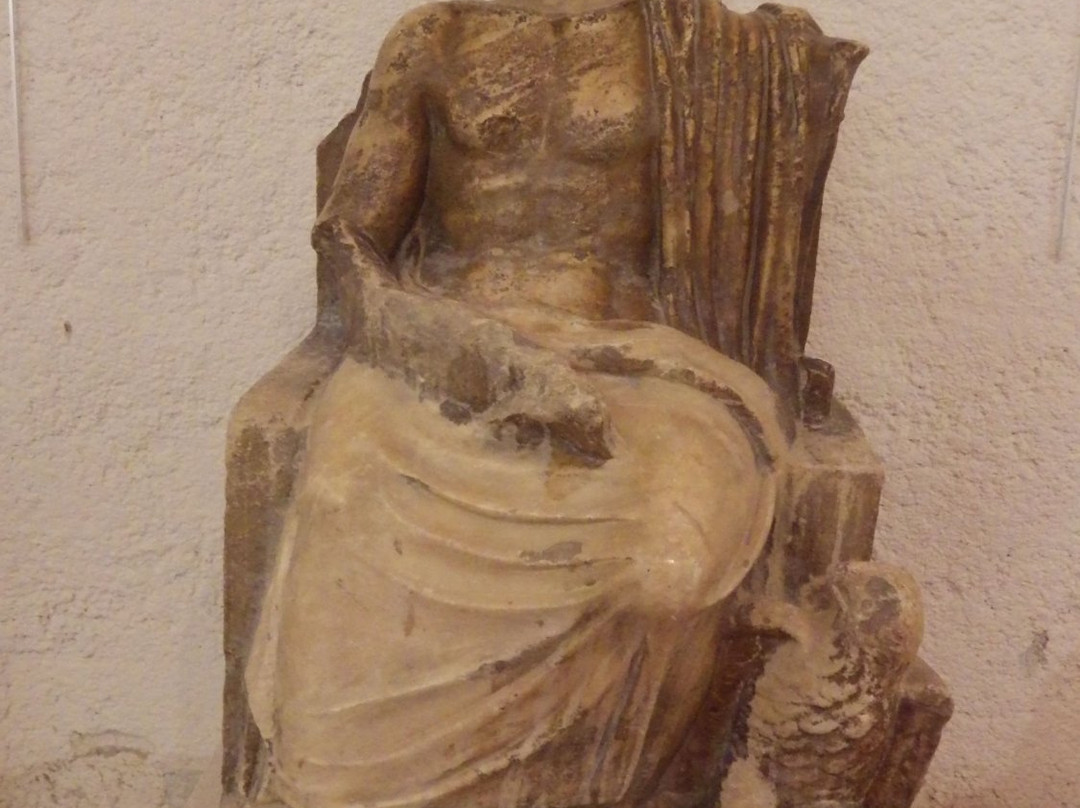 Musée d'Histoire et d'Archéologie Auguste Jacquet景点图片