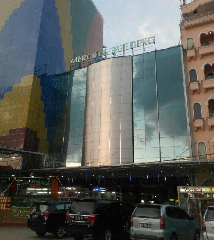 Grand Merciful Building景点图片