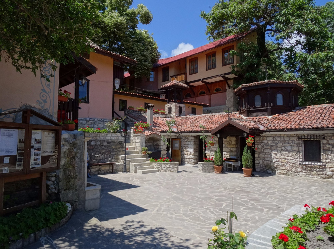 St. Konstantin and Elena Monastery-Elena必去景点
