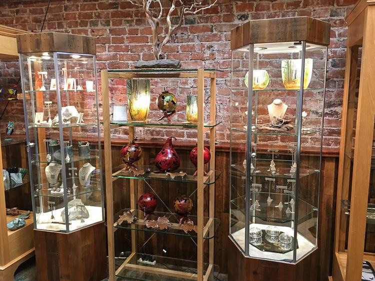 Firefly Gallery Jerome-杰罗姆必去景点