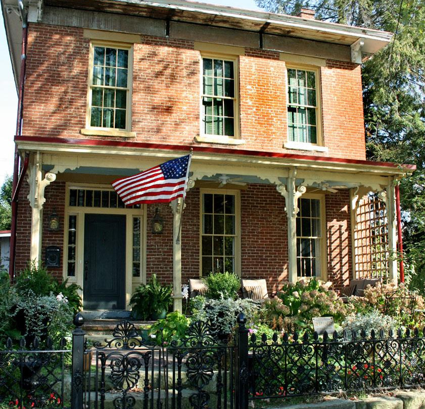 Julia-Ann Historic District Walking Tour-帕克斯堡必去景点