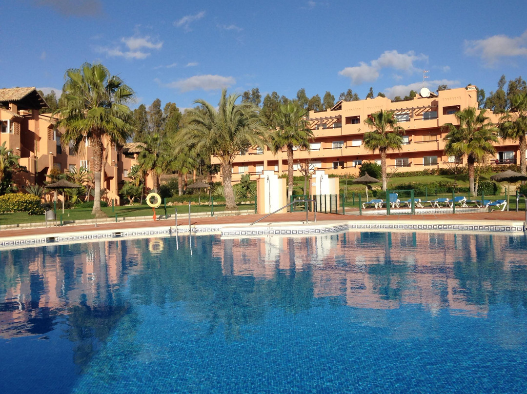Casares Del Sol Apartment