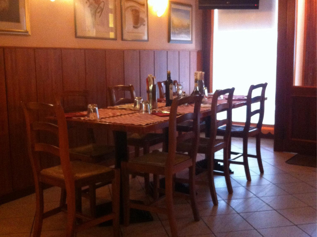 坎波桑皮耶罗餐馆和美食-Locanda Pizzeria Tergola