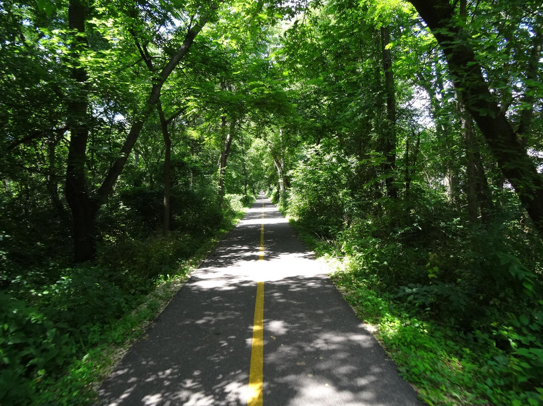 Fox River Bike Trail-圣查尔斯必去景点
