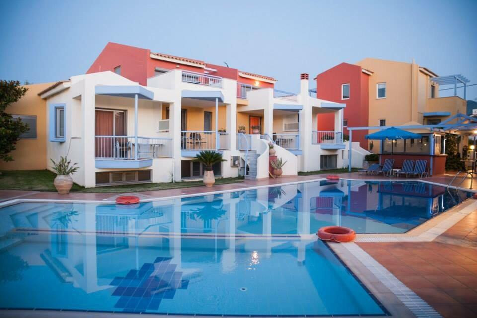 Niriides Hotel Apartments