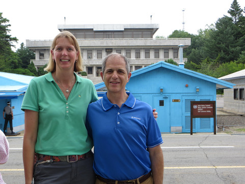 Cosmo. Jin Tour - Day Tours-首尔必去景点