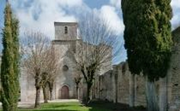 Eglise Saint-Paul-Bouteville必去景点