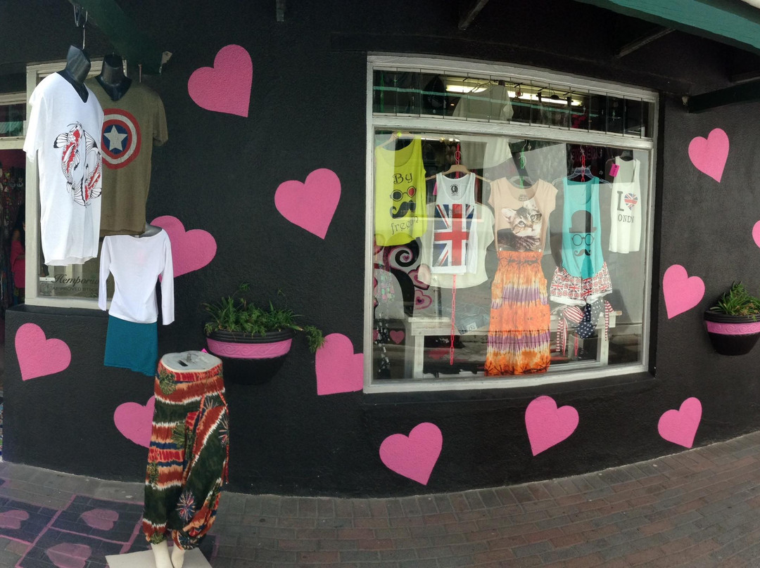 OneLove The Fashion Shack-赫曼努斯必去景点