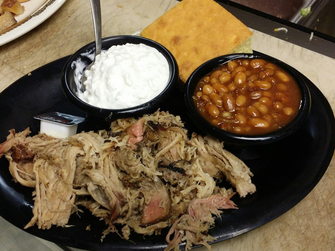Pauly's BBQ主图