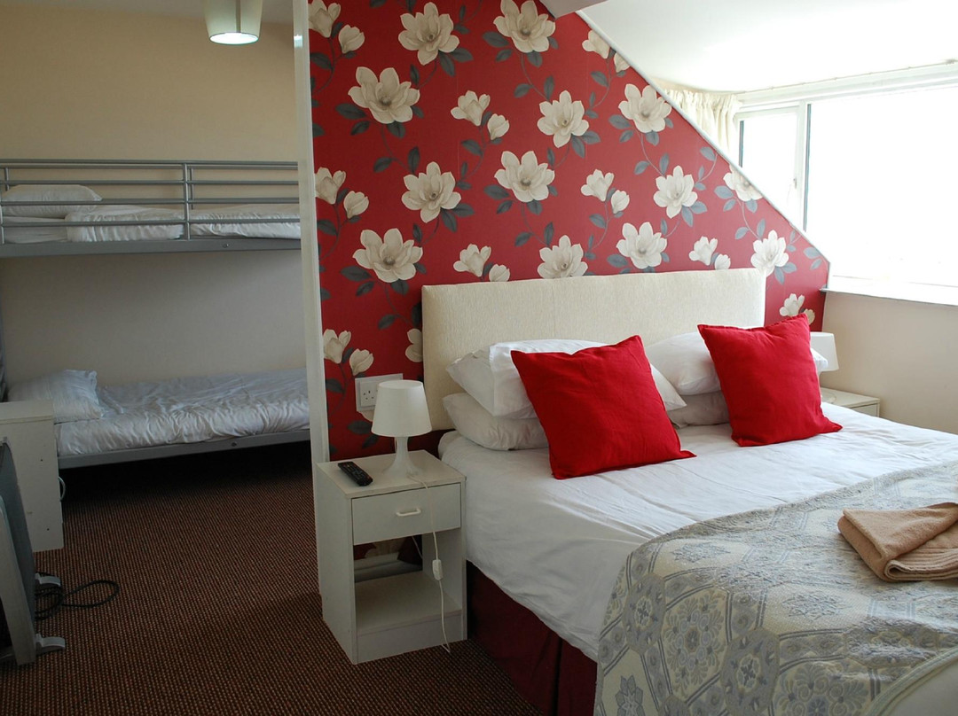 Llanaber酒店住宿-Crystal House