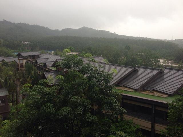 海南七仙岭温泉度假酒店主图