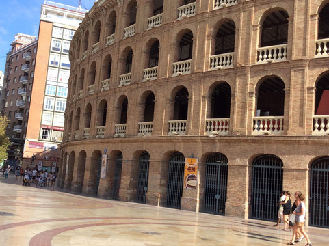 瓦伦西亚斗牛场-巴伦西亚必去景点