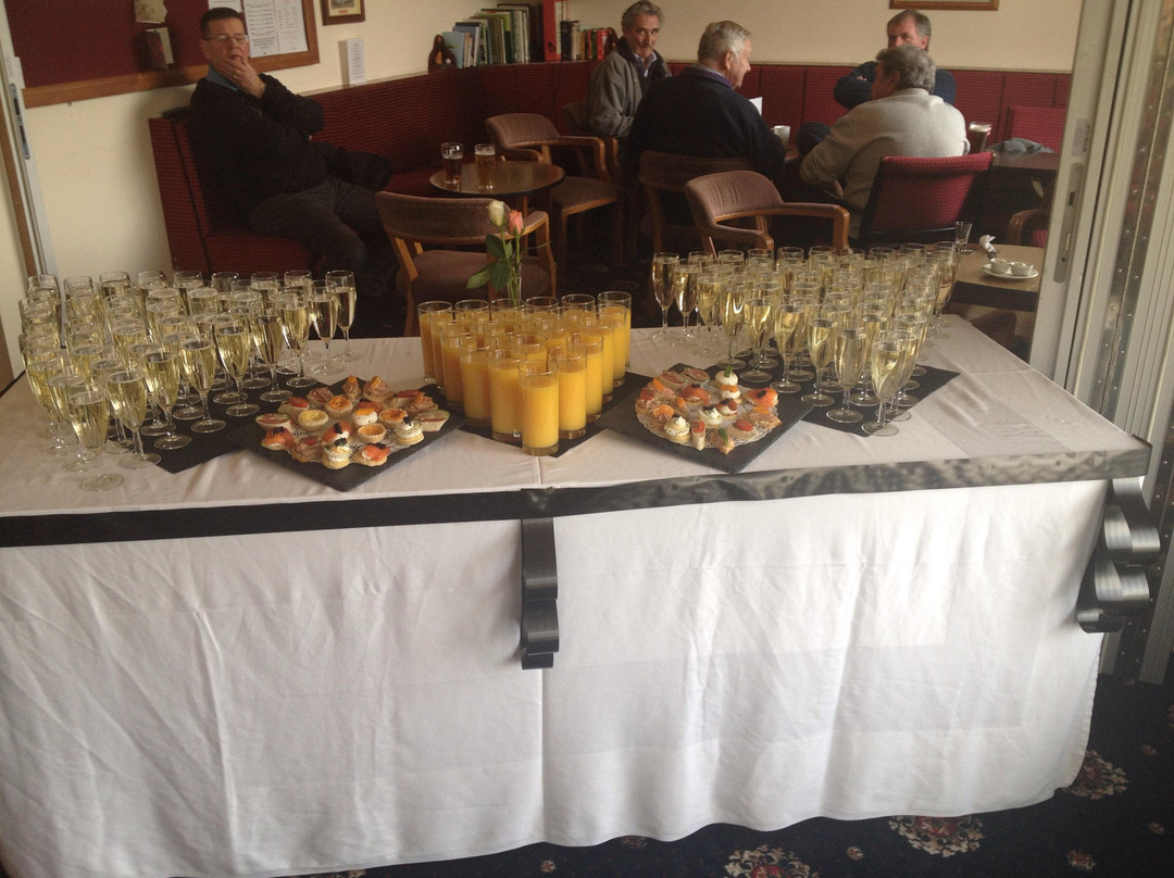 Warmingham餐馆和美食-Sandbach Golf Club