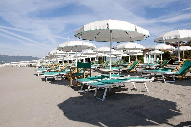 Bagno Tritone-Marinella di Sarzana必去景点