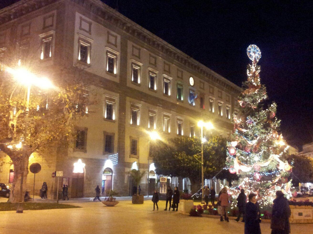 Piazza Angelo Scandaliato景点图片