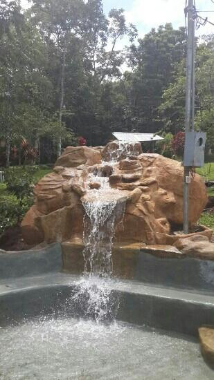 Termales Agua hermosa-圣卡洛斯必去景点