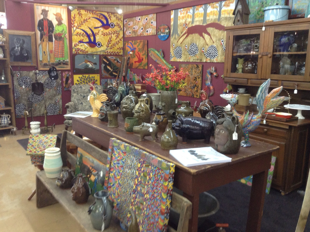 Our Town Antiques-Commerce必去景点