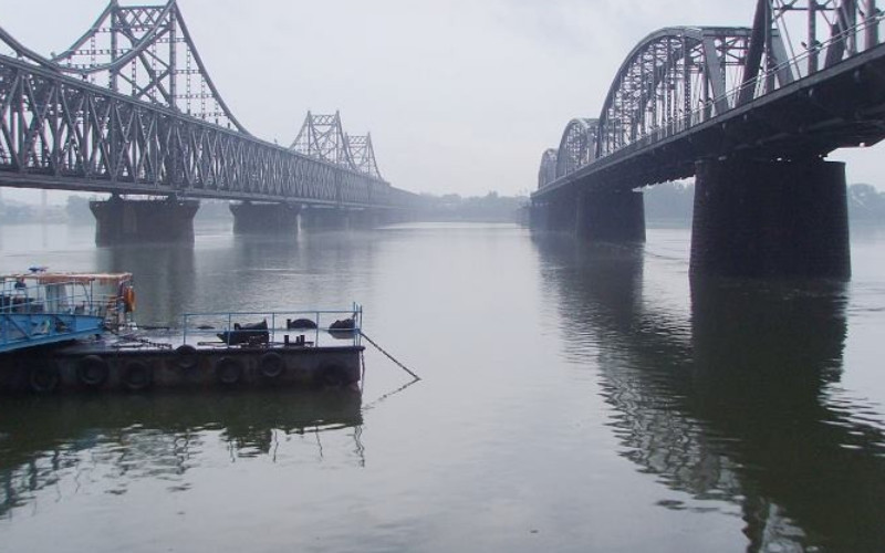 鸭绿江大桥-丹东市必去景点