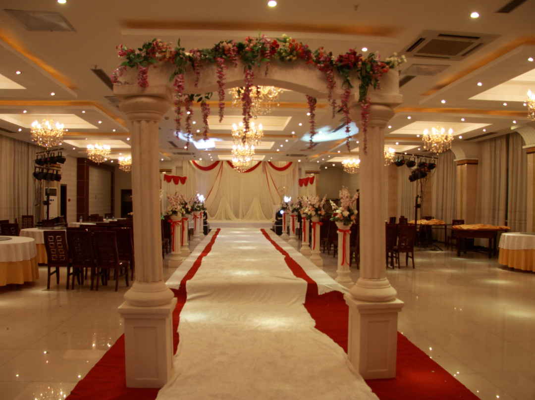 华泰大酒店主图