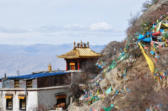青浦山洞-拉萨市必去景点