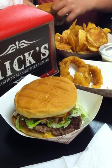 Nick's Old Fashioned Hamburger House