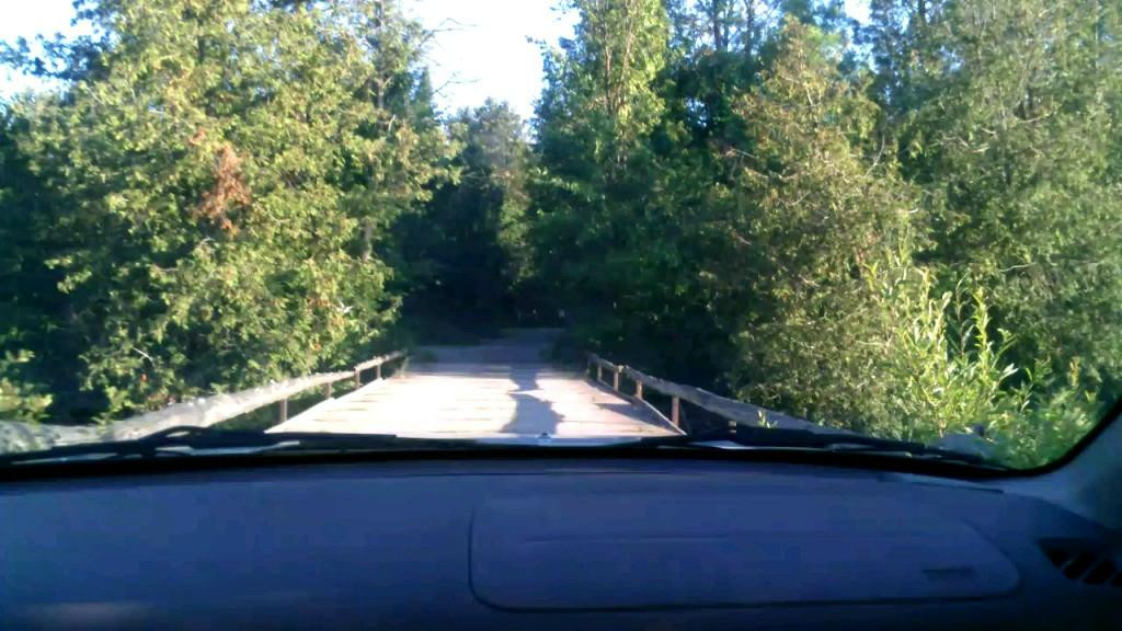 Whispering Waters主图