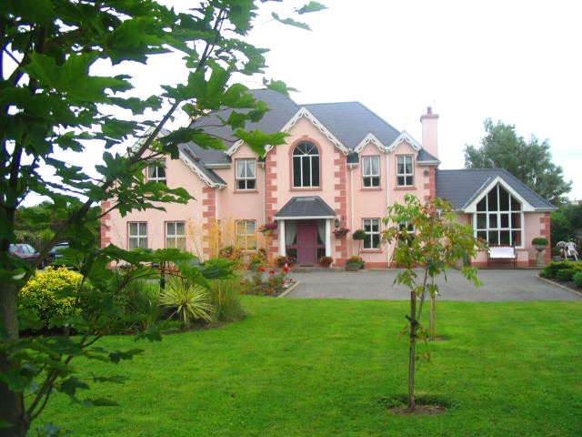 韦克斯福德酒店住宿-枫叶小屋酒店