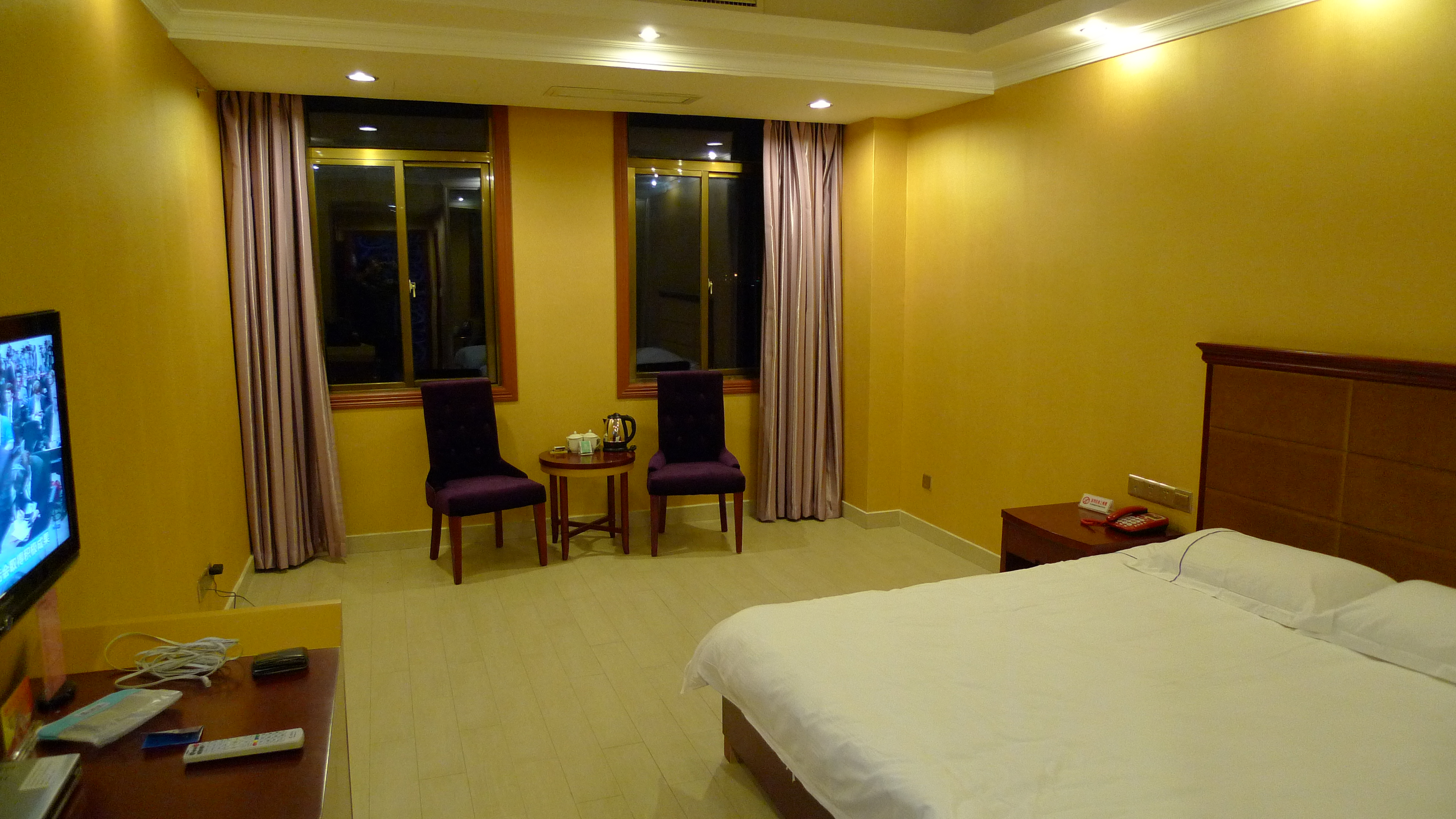 地中海大酒店 -客卧