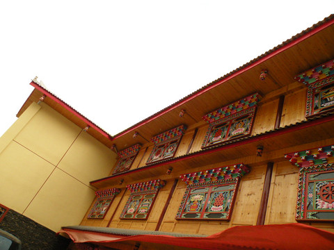 九寨沟格桑花客栈主图