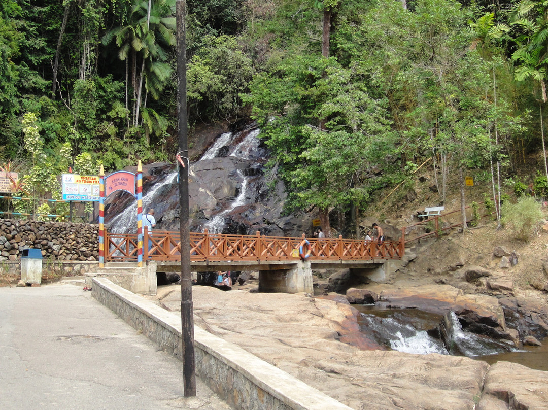 Kota Tinggi Waterfalls-哥打丁宜必去景点