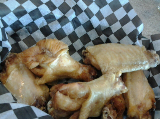 Sussex餐馆和美食-Rumors Sports Bar and Grill