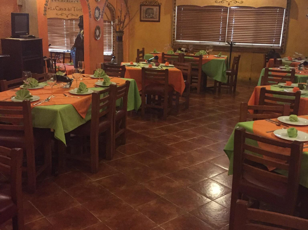 Juan Rodriguez Clara Municipality餐馆和美食-Restaurante La Cava del Tinto