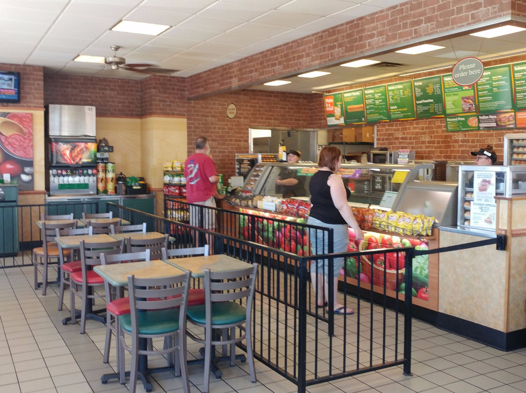 Clifton餐馆和美食-Subway