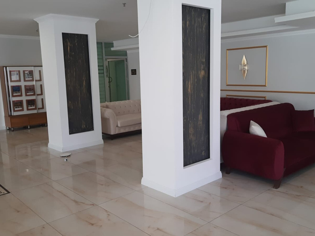 Uk Blue Coast Hotel主图