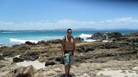 Belongil Beach景点图片