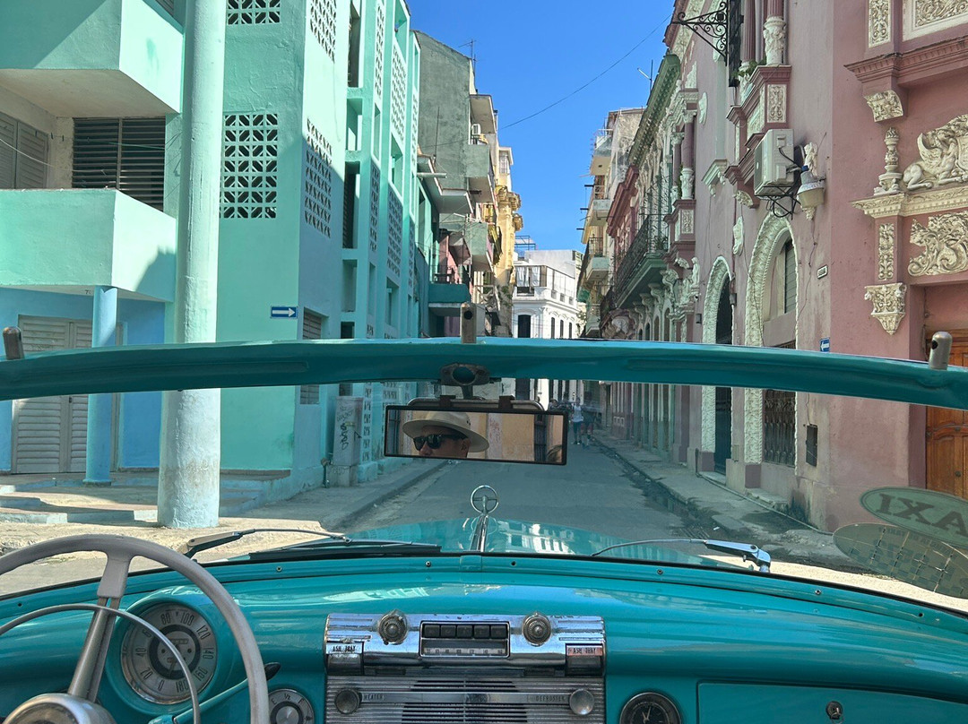 OldCarTours-哈瓦那必去景点