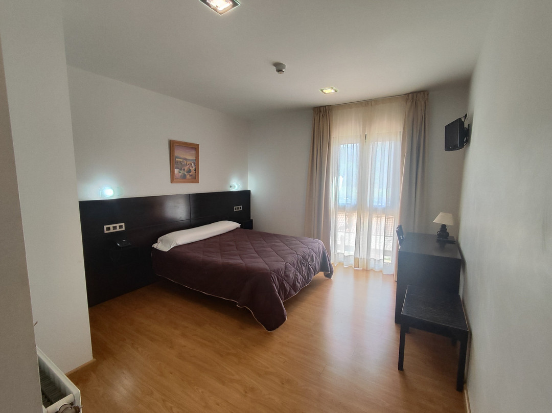 Hotel Amenal主图
