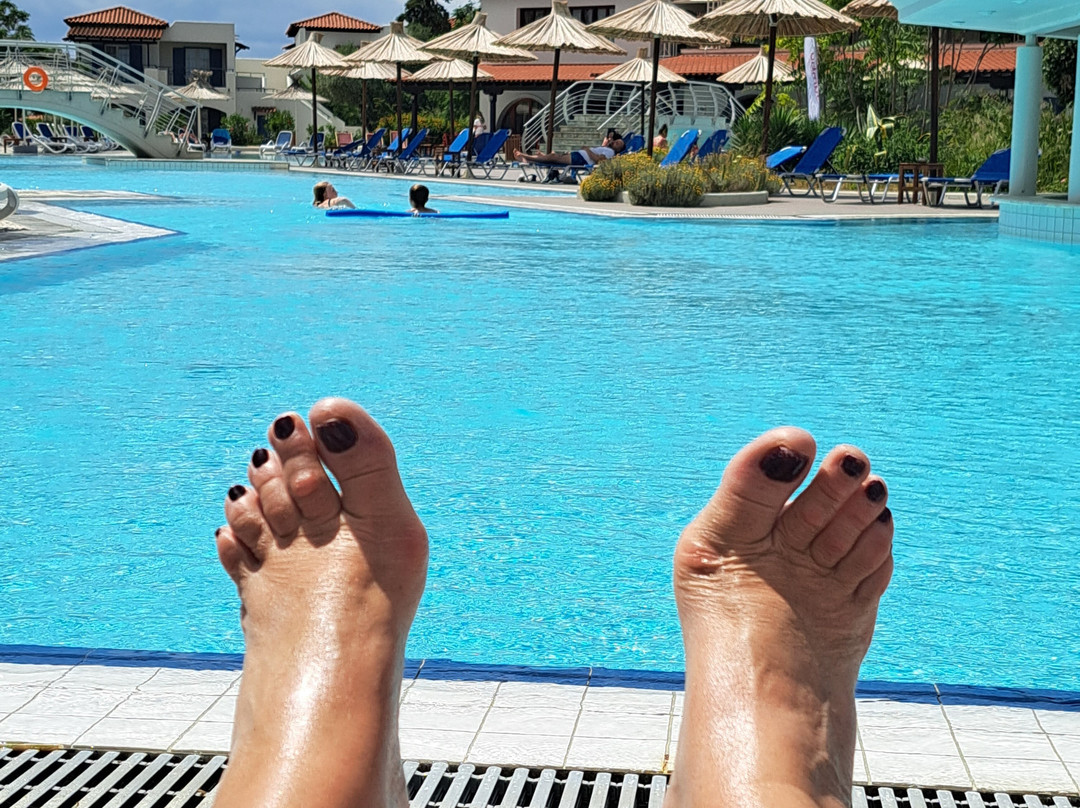 Eretria Village Resort & Conference Center主图