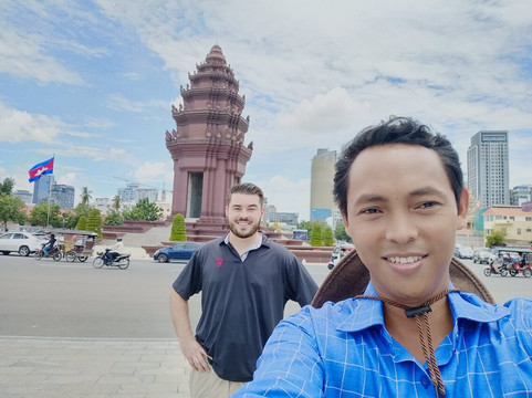 Sina's Tuk-Tuk or Van Driver & Guide Service-金边必去景点