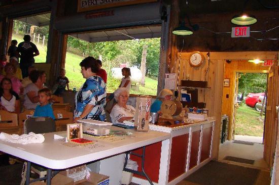 The Carter Fold-Hiltons必去景点